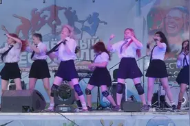 【俄国女学生】翻跳蔡依林「play我呸」-欧洲舞蹈大賽视频封面