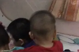 有哥哥的女孩子好幸福，单纯的笑声好动听，让人听不够的童颜视频封面