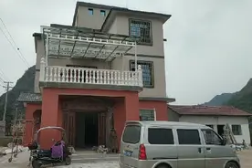 农村自建别墅开间9米X深度12米，一楼两房一厅一卫，二楼三个房间视频封面