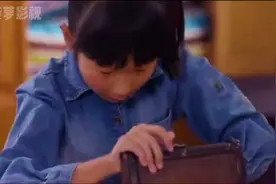 女孩仗着母亲溺爱性格嚣张跋扈处处欺负姐姐最后报应来了～视频封面