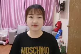 家里衣服太多，网购了一个布衣柜，大家觉得一百元花的值吗？视频封面