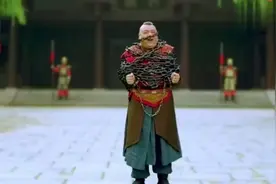 搞笑喜剧：别看我胖，我给你们表演个缩骨功视频封面