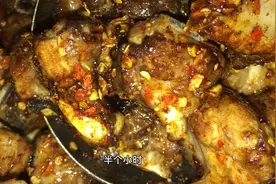大厨教你一道菜 豆豉辣椒蒸排骨 豉香味浓 简单易学 一看就会视频封面
