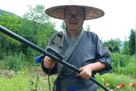 美食主播，还会用热熔器，接水管都不在话下视频封面