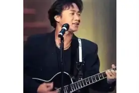 黄家驹《曾是拥有》国粤双版视频封面