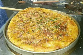 现场实拍酱香饼制作全过程，制作简单易学，值得收藏。
