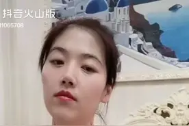 美女揪美痧视频封面