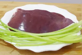 这才是泡椒猪肝的正确做法，鲜香滑嫩，酸爽开胃，天天吃都不腻视频封面