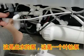 带电子水龙头的净水器，无压力桶自带水箱，看看它的内部是啥样视频封面