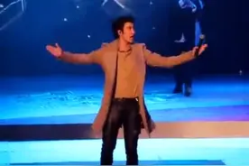 王力宏《十八般武艺》现场版！二哥这么多年过去了还是那么帅视频封面