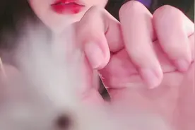 掏耳助眠有人声，非常治愈心情。一听就能睡着，不信你试试。视频封面