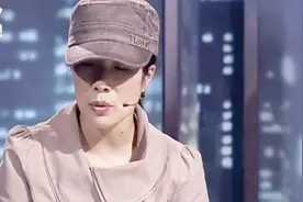 妻子突然去看丈夫，却发现他手机有陌生短信，家里还有他人物品视频封面