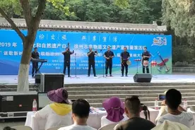 徐州市第八届唢呐大赛，上台的都是实力派，太牛了视频封面