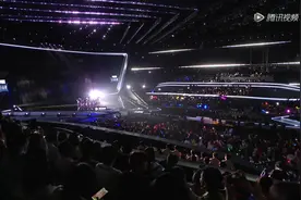【总决赛公演】乘风破浪！《乘风》组秀高难度舞蹈震撼视频封面