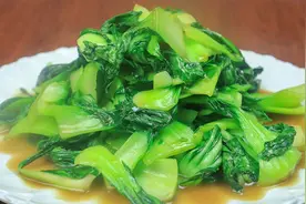 青菜怎么做更入味好吃？厨师长告诉你就这样直接炒，好多人不知道视频封面