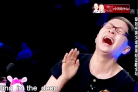 萌娃跳舞可爱无限！还会左手右手一个慢动作！宋丹丹乐的拍大腿！视频封面