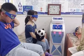 给六岁孩子做眼睛按摩，20天疗程798元，希望能提升视力不带眼镜视频封面