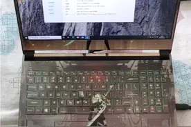 二手铺子 5899出炫龙M7游戏本 R5-3600+2070 15寸144电竞屏视频封面