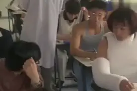 全是大神，一场考试，把老师弄成白痴视频封面