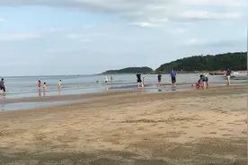 暑假假期到惠州盐州岛，寻找无人沙滩视频封面