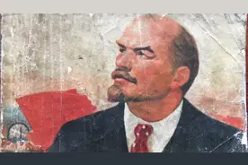 连环画《列宁在十月》视频封面