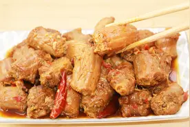 自从吃过鸭脖这个做法，从此告别周黑鸭，麻辣过瘾连骨头都不剩视频封面