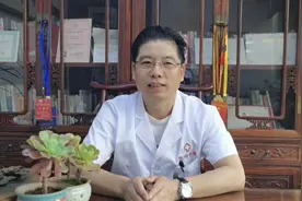 红蓝光可以治疗脸上的痘痘吗？视频封面