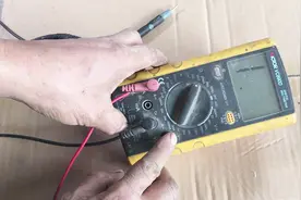 维修电动车摩托车，使用万用表技巧你知道多少？修车师傅详细讲解视频封面