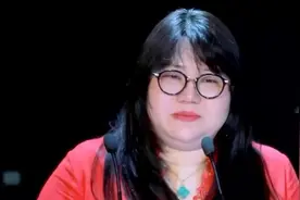 杨天真旗下五大帅哥，李现火遍全网，只有他自毁前途跌到谷底视频封面
