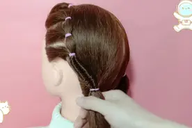 简单易学新方法小女孩发型，正月拜年学着这样扎好看淑女视频封面