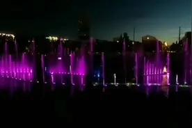 据说4000万元打造的张家口万全水幕电影航拍，现场演出很震撼视频封面