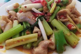 韦歌美食说：新买的铁锅第一次怎么炙锅？耐用不生锈