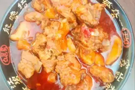 大厨教你在家炖排骨，多放一种调料，不腥味道好，简单实用小窍门视频封面
