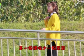 一曲《你不懂我我不见怪》唱的动听带感，声声悦耳，太好听了！视频封面
