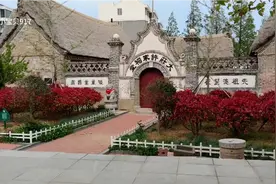 山东  荣成市   大庄许家村  建于  清 乾隆  年建的海草房！视频封面