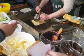 #34 街边美食 - 安定北街的升级版鸡蛋灌饼5块钱一个视频封面
