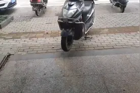 电动车前轮打滑怎么办视频封面