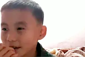 熊猫为什么不开心？原因是这个！小侄子太可爱了