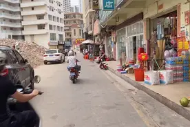 三亚最大的农民工聚集地（河南籍居多）月川村目前的拆迁状况视频封面