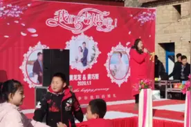 甘肃农村小伙娶宁夏媳妇儿，新郎很害羞，新娘漂亮开放。视频封面
