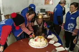 世上难遇百岁人—抗战老兵王本贤103岁寿辰视频封面