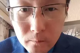 有网友说有社保就够了，没必要买商业保险。他的这种观点正确吗？视频封面