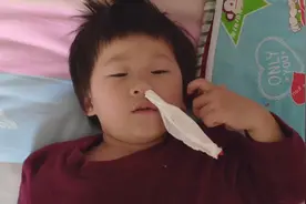 吃橘子吃多了上火导致的流鼻血？视频封面