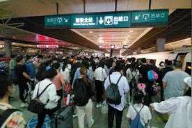 兰州到西安坐高铁，票价174.5，快开学了从兰州去西安的学生很多视频封面