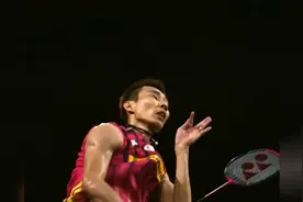 羽毛球杀球高清慢动作+《败者为王》主题曲，李宗伟的跳杀无敌了视频封面