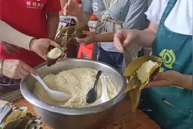 提前包粽子了，看看广东粽子都是什么馅的，煮好要5个小时。视频封面