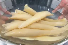 福建人做海鲜有一套，海笋这样做酸辣开胃，脆爽Q弹比墨鱼还好吃视频封面