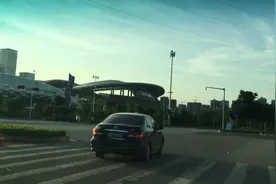 实拍广西体育中心地标建筑，风水”嫩叶引象“，有机会举办世界杯视频封面