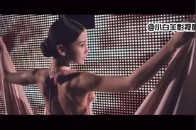 第一次：绝美预警！baby跳舞的唯美画面视频封面