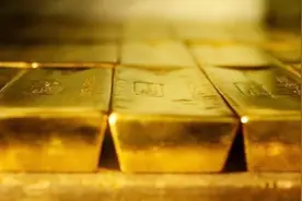 美元信用正在崩溃，中国黄金储备大增，两大数据暗藏重要信息视频封面
